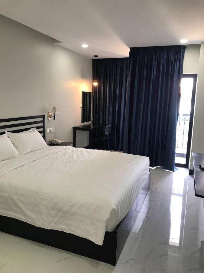 Hotel Chom Chao City Phnom Penh Bagian luar foto